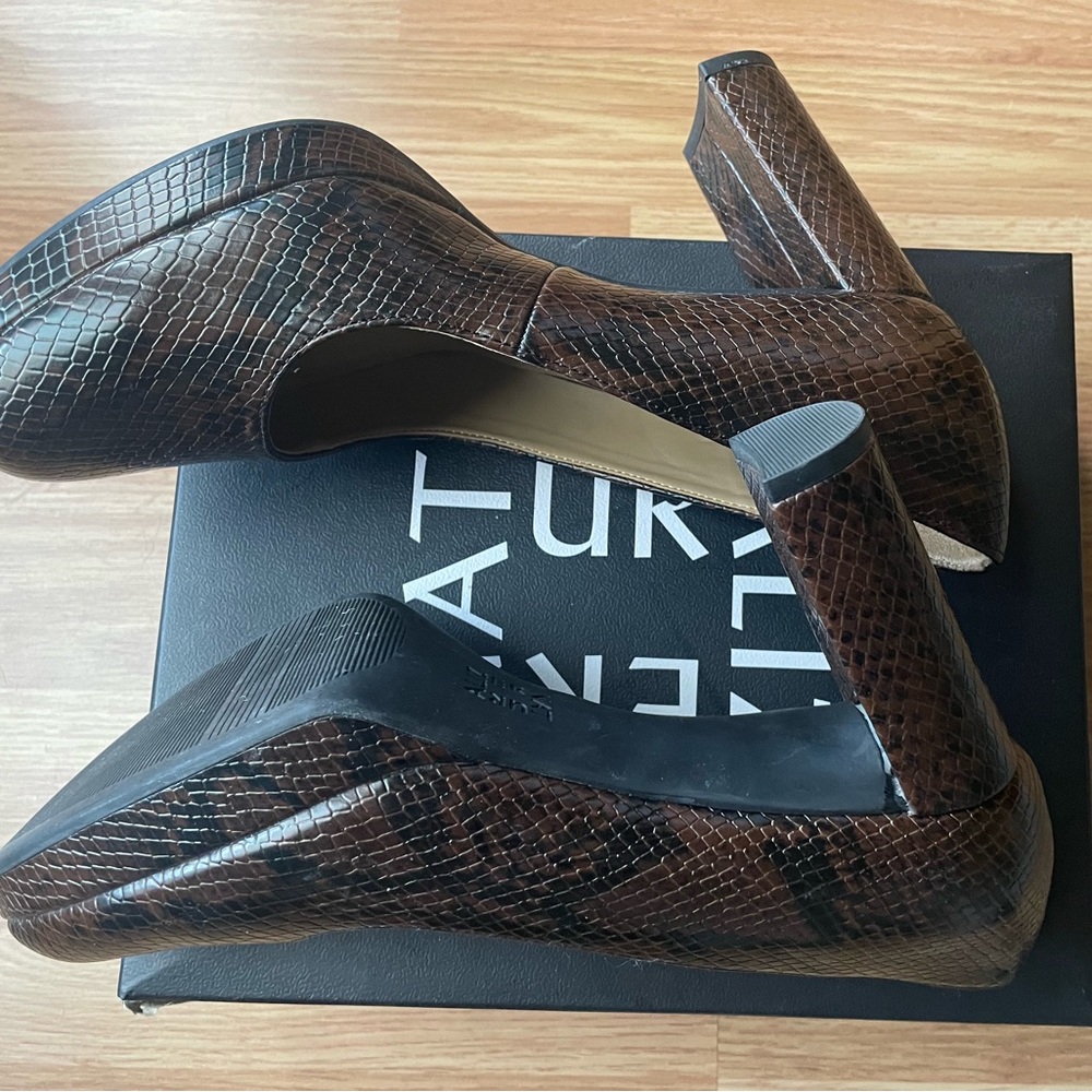 Naturalizer Pumps- Brown Python Style Print-Worn … - image 5